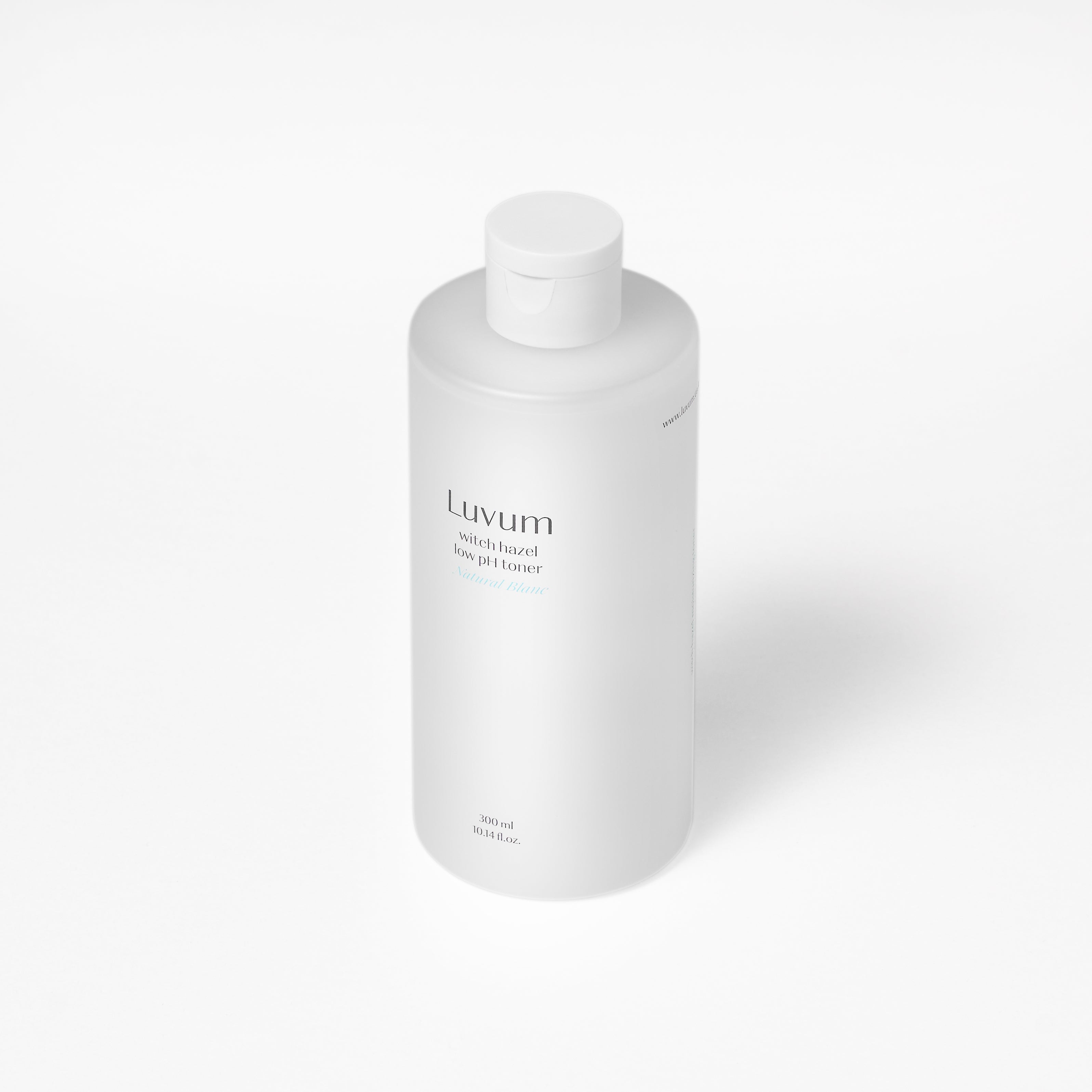 LUVUM WITCH HAZEL HYALURONIC LOW PH TONER Nawilżający tonik o niskim pH z niskocząsteczkowym roślinnym kwasem hialuronowym 300 ml #2