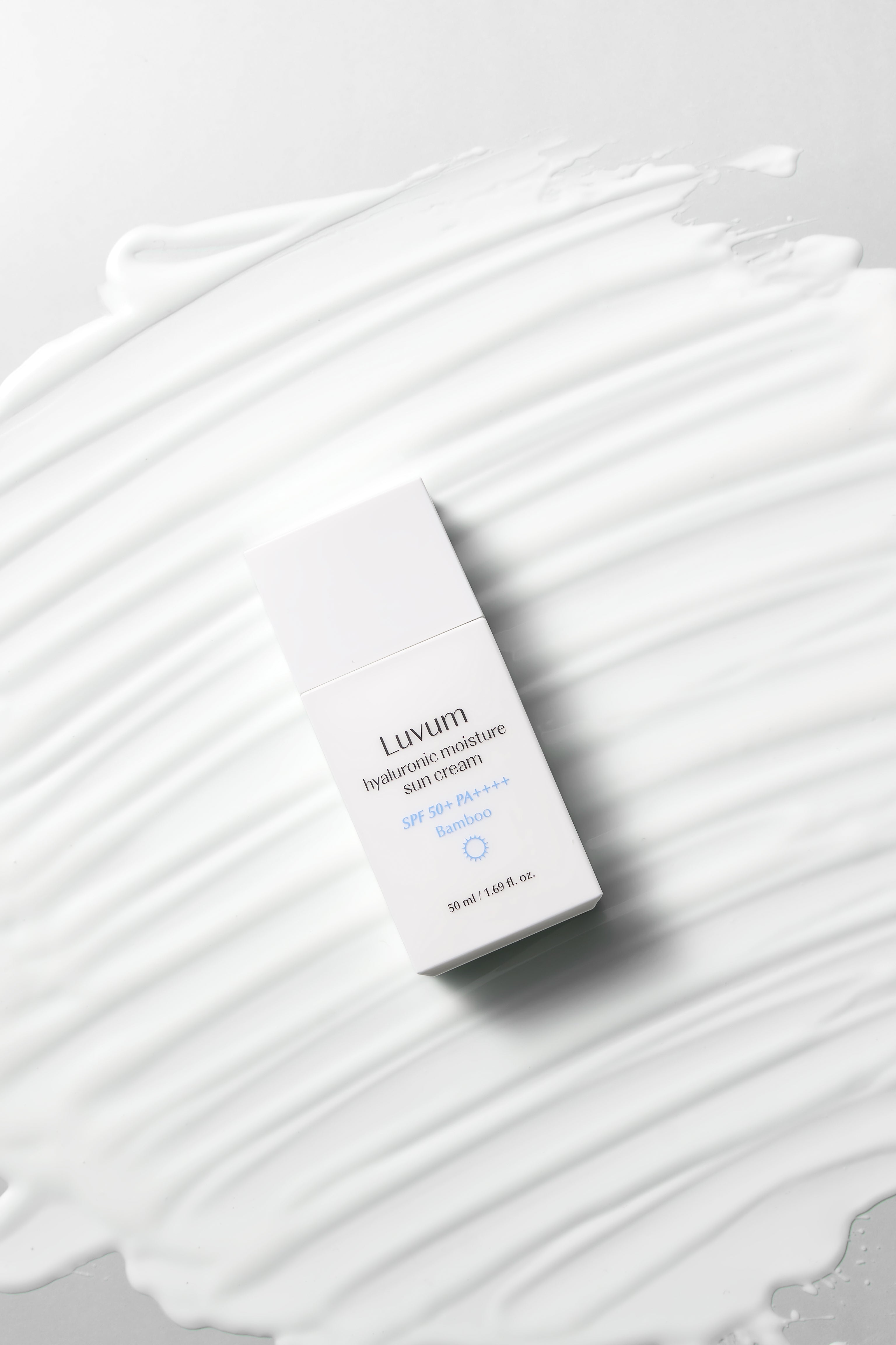 LUVUM BAMBOO HYALURONIC MOISTURE Delikatny krem przeciwsłoneczny z roślinnym kwasem hialuronowym SPF 50+ PA++++ 50 ml #2