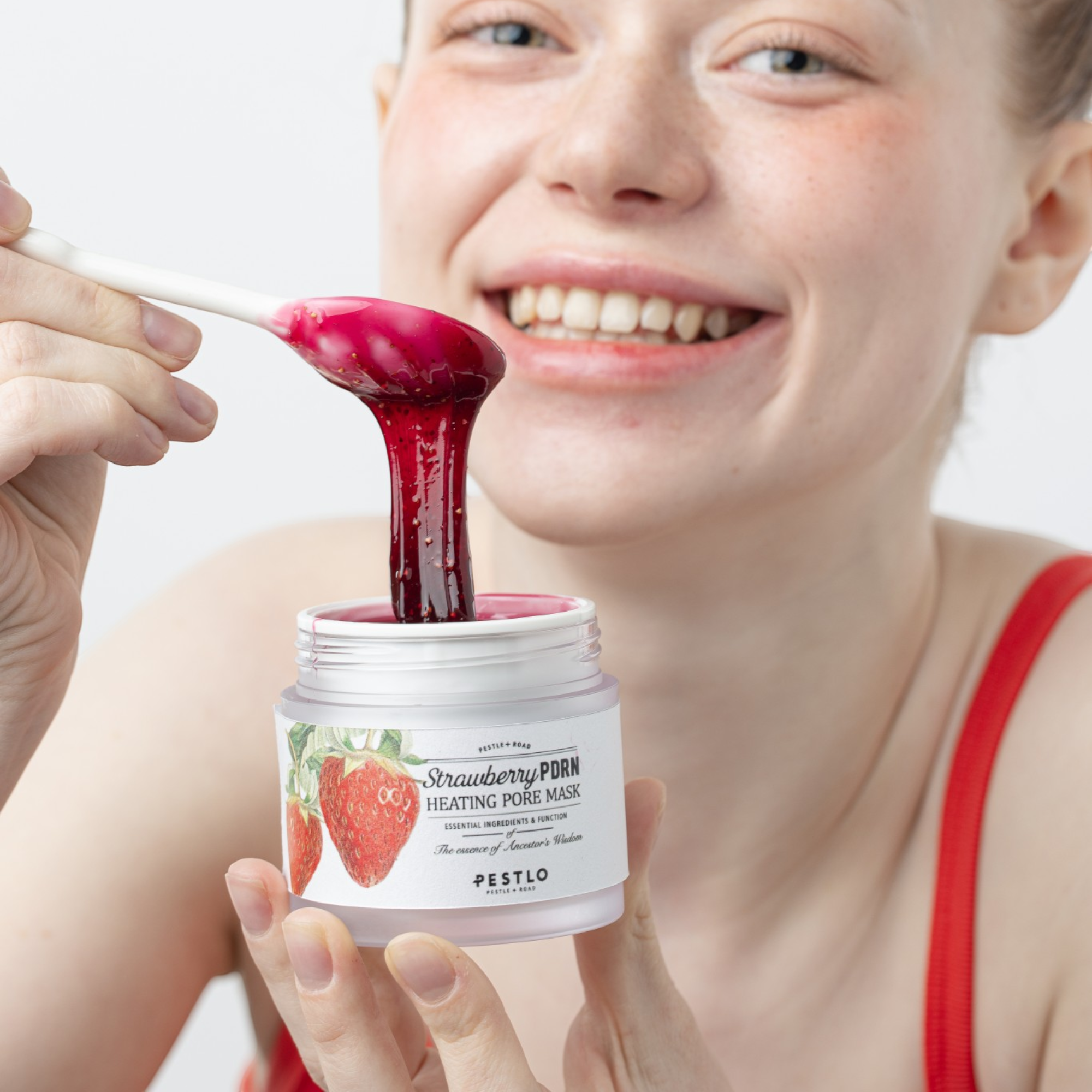 PESTLO STRAWBERRY PDRN HEATING Rozgrzewająca maska oczyszczająca 70 g #2