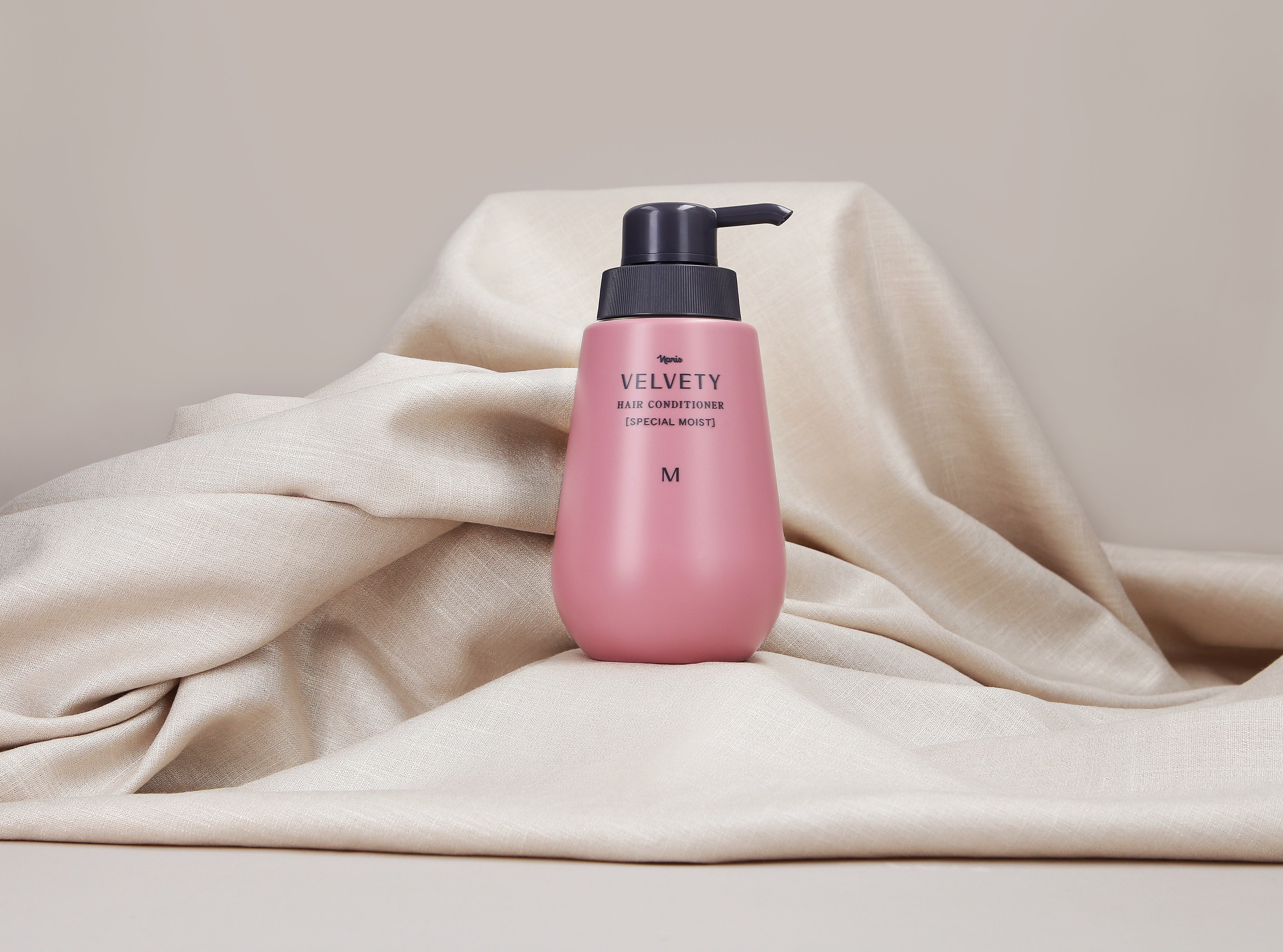 VELVETY SPECIAL MOIST M Intensywnie nawilżająca odżywka do włosów suchych i osłabionych 400 ml #3