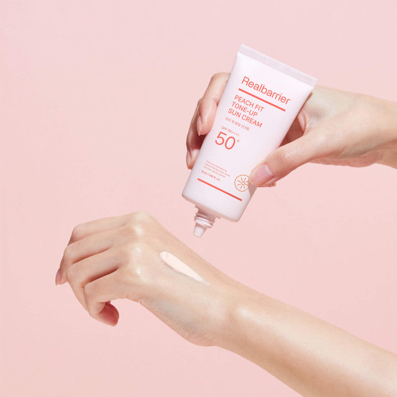 REAL BARRIER PEACH Nawilżający krem przeciwsłoneczny z efektem rozświetlającym SPF50+ PA++++ 50 ml #2